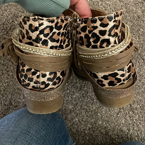 Jellypop girl cheetah boots - Picture 5 of 9